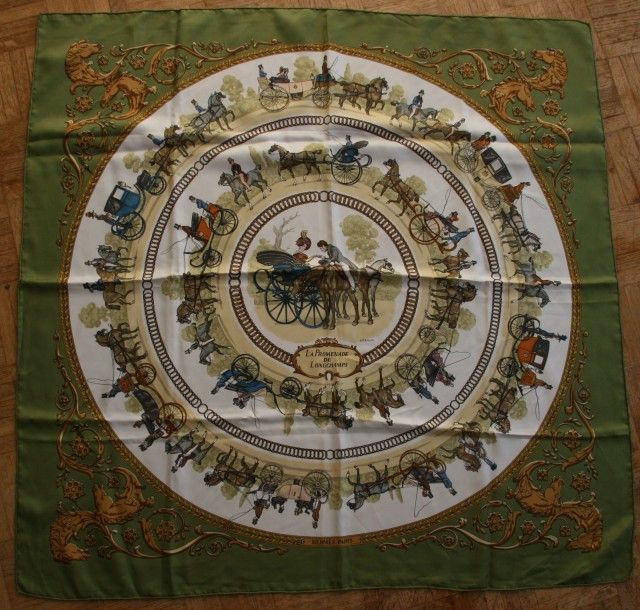 エルメス スカーフ「ロンシャンへの散歩」green バリエーション