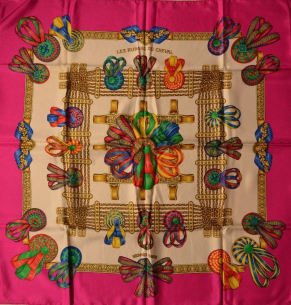 エルメス スカーフ「馬のリボン」pink バリエーション