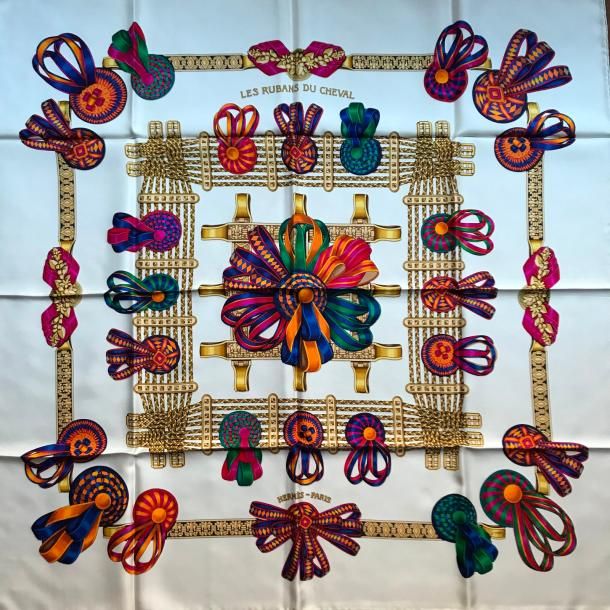 エルメス スカーフ「馬のリボン」white バリエーション